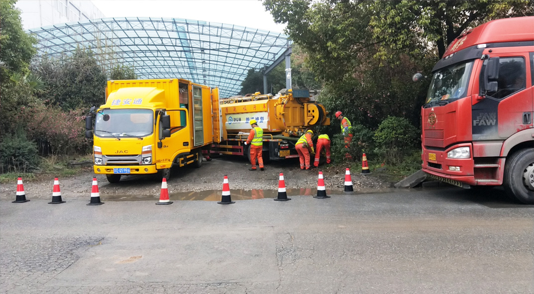 阿坝成区雨污水管网“四位一体”检测疏通项目